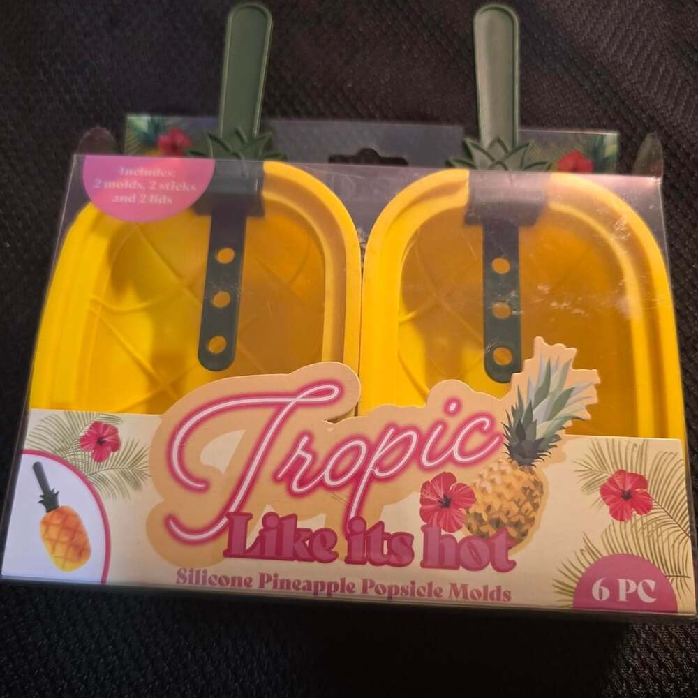 Evriholder Tropic Like Its Hot Silicone Pineapple Popsicle Molds 6 PC